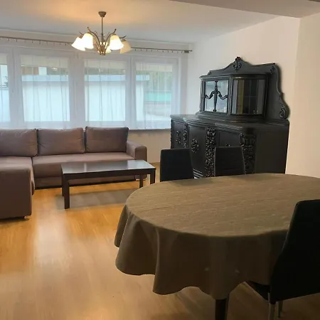 Kredens , Perla Nad Morzem Lägenhet