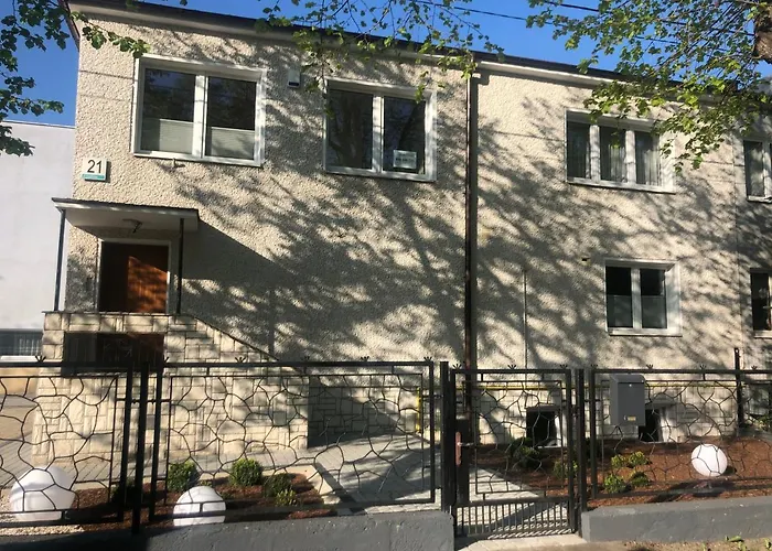 Kredens , Perla Nad Morzem *